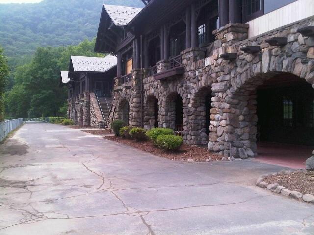 Bear Mountain Inn - Bear Mountain State Park, New York