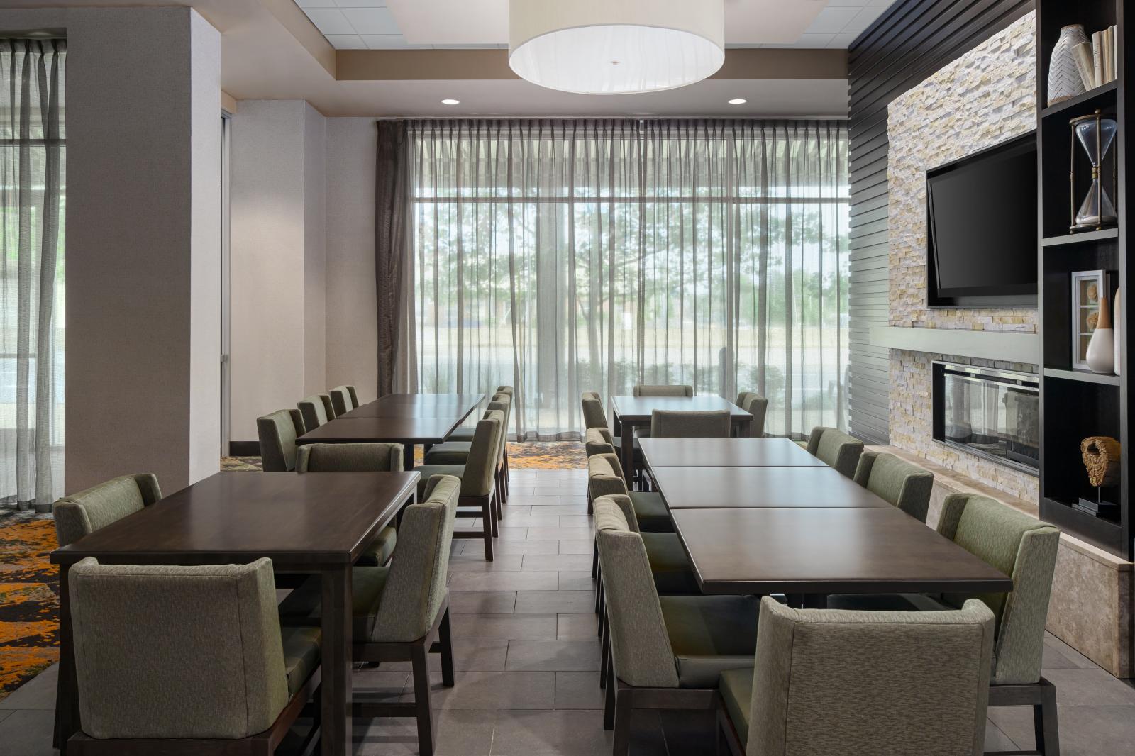 HOMEWOOD SUITES BY HILTON SPRINGFIELD, VIRGINIA