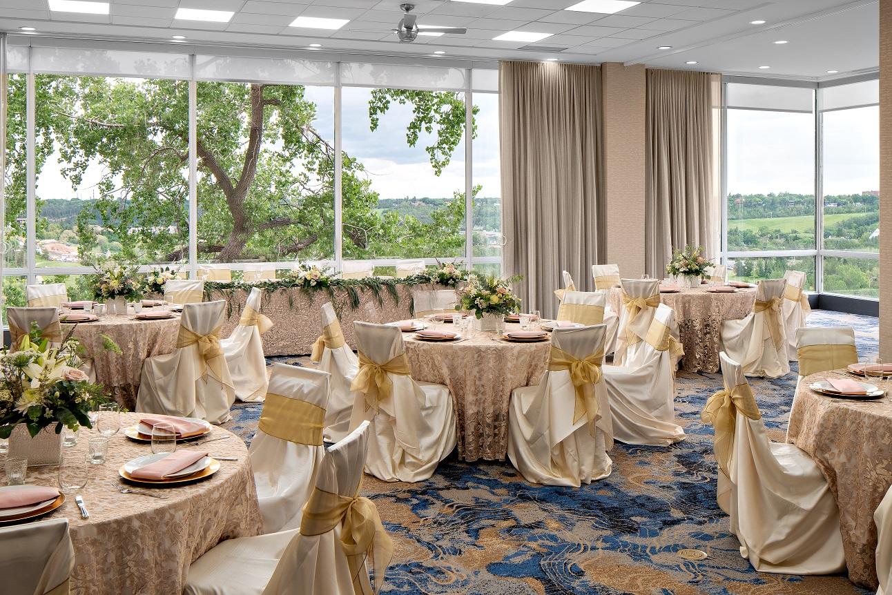 THE COURTYARD BY MARRIOTT EDMONTON DOWNTOWN, ALBERTA, CANADA